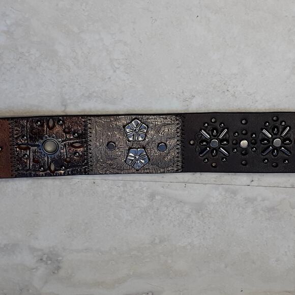 Fossil Leather Belt Solid Brass Buckle With Studs Size Large Shades of Brown - Picture 8 of 8